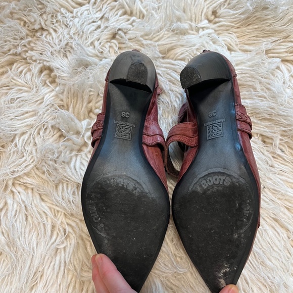 Spiral burgundy unique heels - Picture 2 of 6